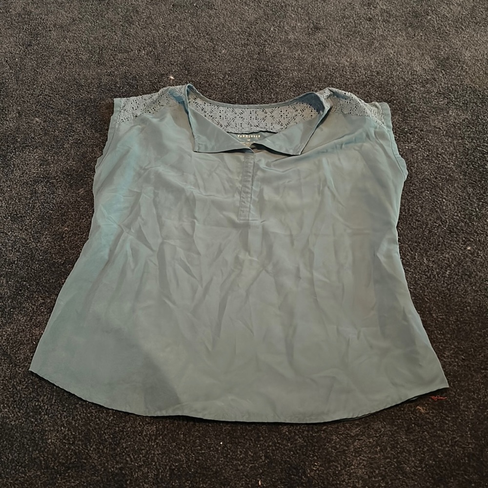 VanHeusen Teal M Blouse